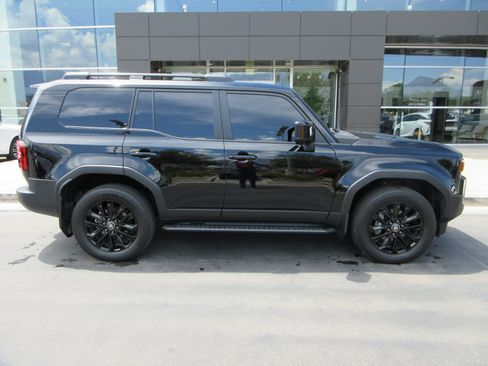 Used 2025 Toyota Land Cruiser w/ Premium Package AWD/4WD image 12