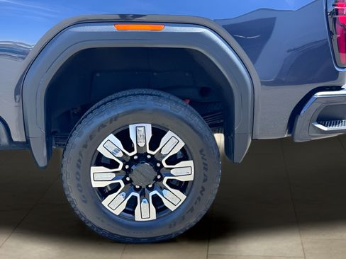 Used 2024 GMC Sierra 2500 Denali w/ Denali Reserve Package AWD/4WD image 47