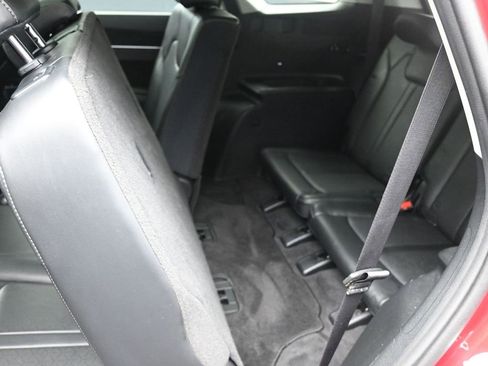 Used 2023 Kia Sorento S w/ Panoramic Sunroof Package image 22