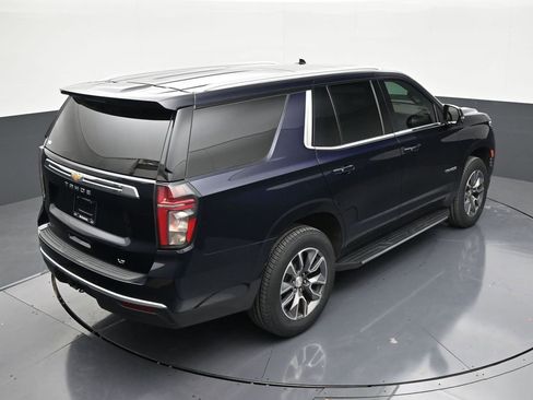 Used 2022 Chevrolet Tahoe LT w/ LT Signature Package image 16