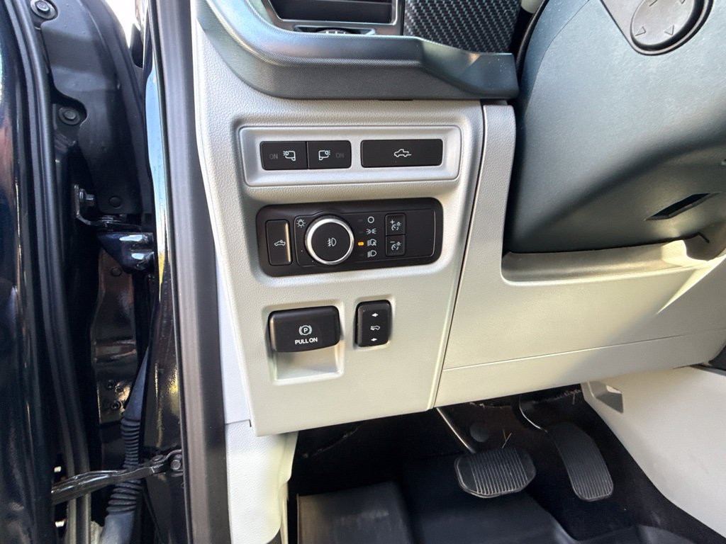 Used 2021 Ford F150 Limited AWD/4WD image 12