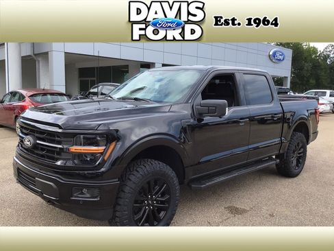 New 2026 Ford F150 XLT w/ Equipment Group 302A MID AWD/4WD image 1