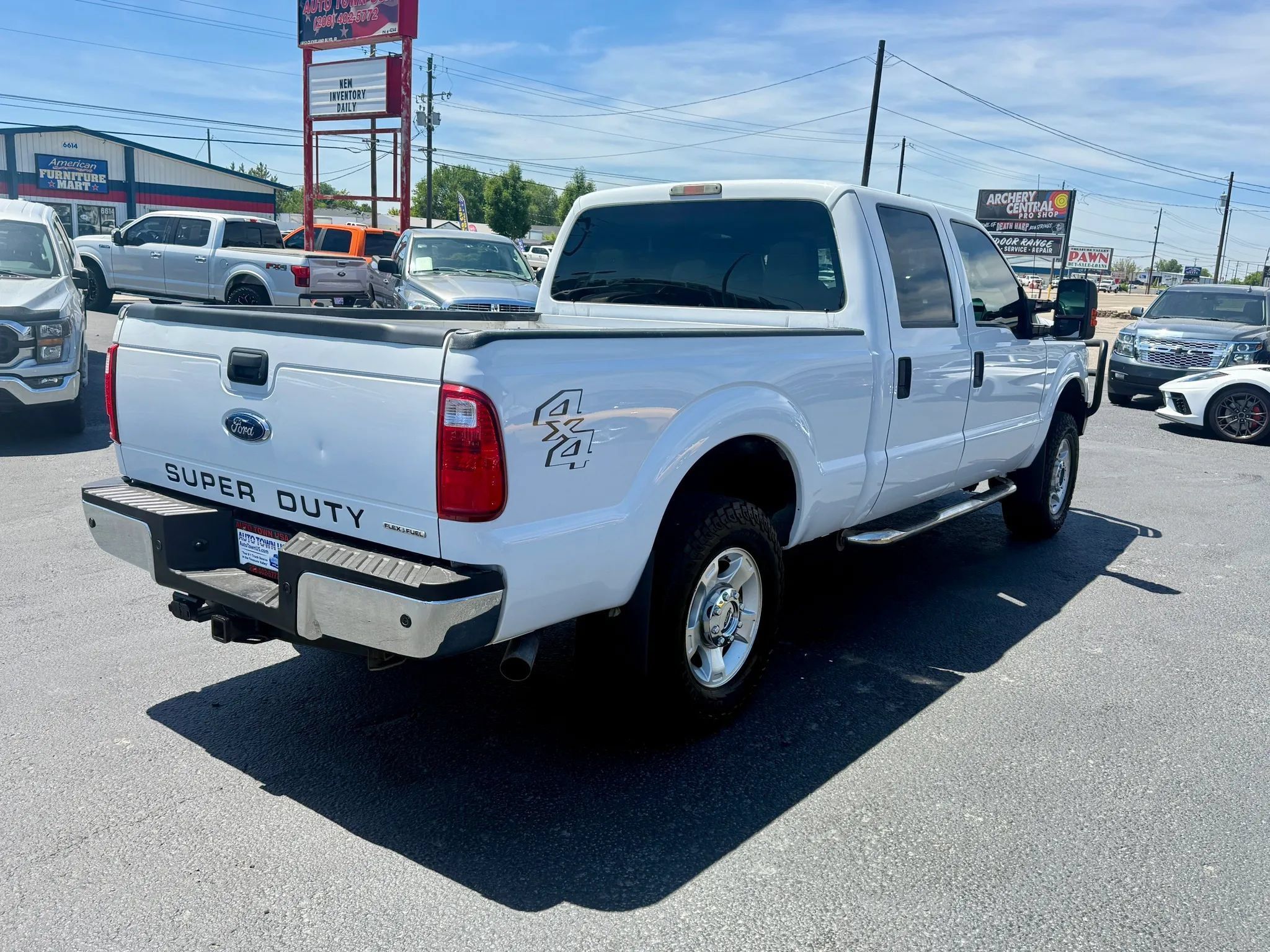 Used 2015 Ford F250 XLT w/ XLT Value Package AWD/4WD image 5
