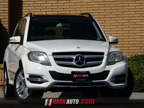 Used 2014 Mercedes-Benz GLK 350 2WD w/ Premium 1 Package image 3