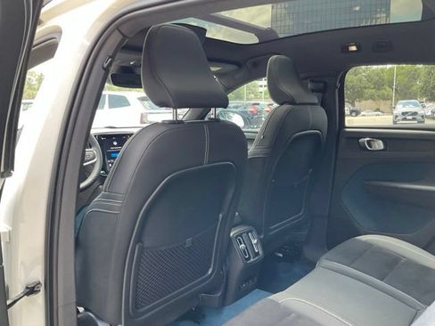 Certified 2023 Volvo C40 P8 Recharge Ultimate AWD/4WD image 20