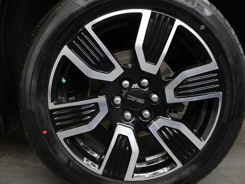 Used 2021 GMC Acadia SLT w/ Elevation Edition image 34