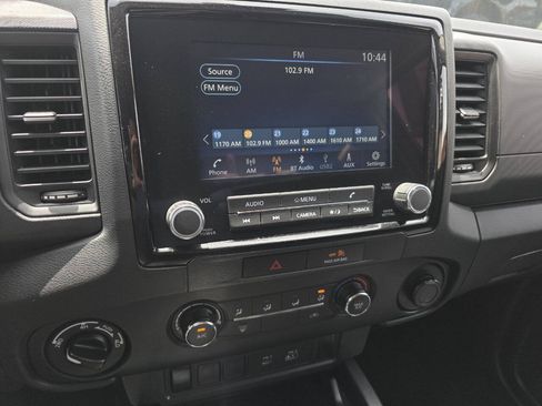 Used 2022 Nissan Frontier S AWD/4WD image 14