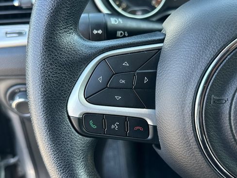 Used 2018 Jeep Compass Sport FWD image 25