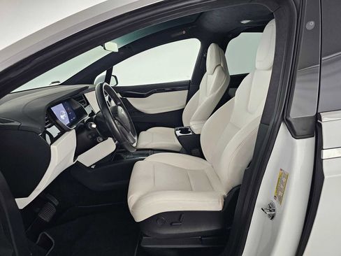 Used 2019 Tesla Model X 75D AWD/4WD image 22