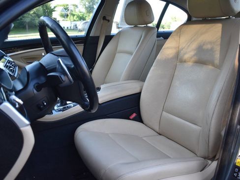 Used 2016 BMW 535i xDrive Sedan image 12