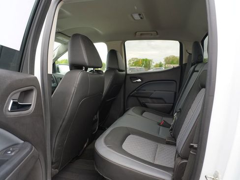 Used 2016 Chevrolet Colorado Z71 AWD/4WD image 18