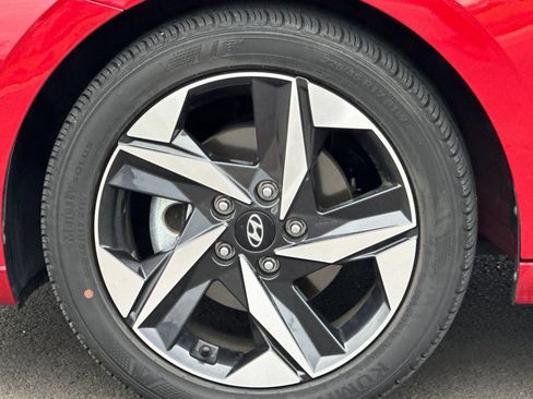 Used 2023 Hyundai Elantra SEL w/ Convenience Package FWD image 30