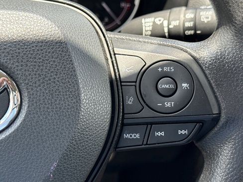 Used 2024 Toyota RAV4 XLE image 22