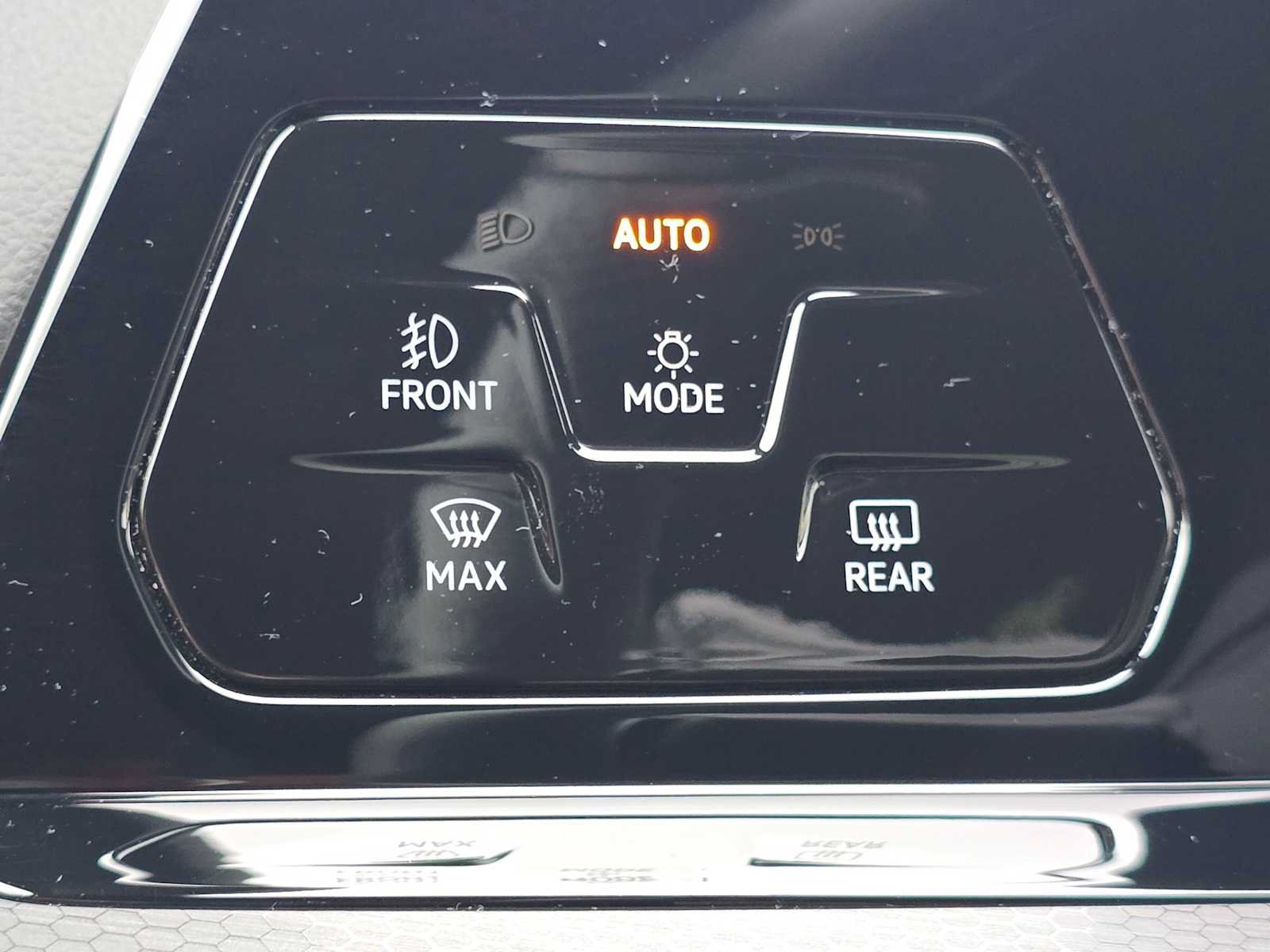 Used 2022 Volkswagen GTI S FWD image 29