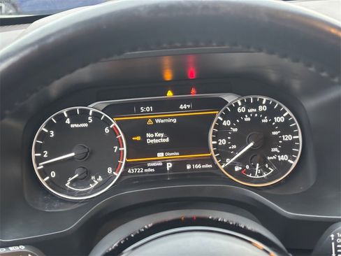 Used 2022 Nissan Rogue SL w/ SL Premium Package image 19