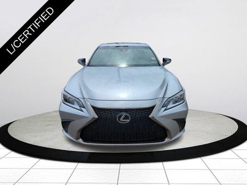 Certified 2022 Lexus ES 350 F Sport w/ Accessory Package 2 FWD image 9