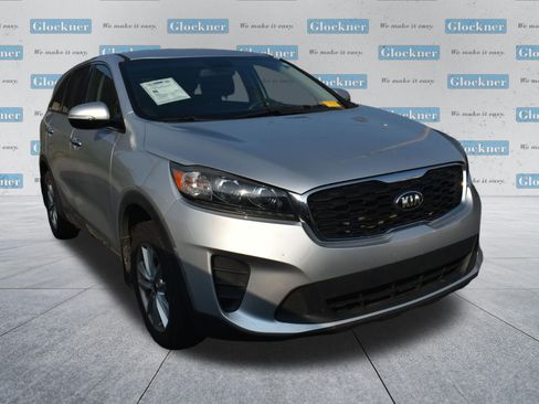 Used 2019 Kia Sorento L FWD image 3