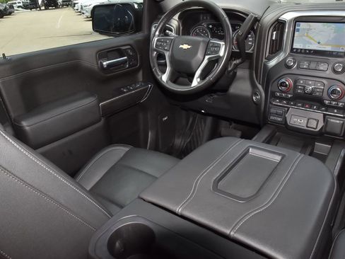Used 2021 Chevrolet Silverado 1500 LTZ w/ LTZ Premium Texas Edition AWD/4WD image 15