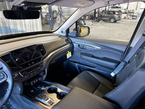 New 2026 Honda Ridgeline RTL image 25