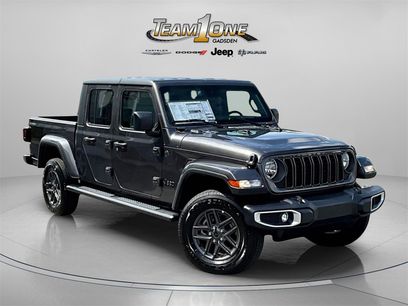 New 2025 Jeep Gladiator Sport