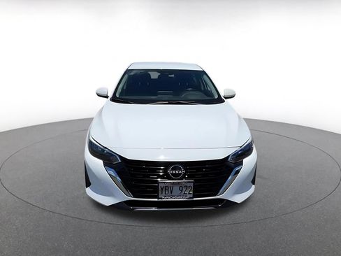 Used 2025 Nissan Sentra SV FWD image 4