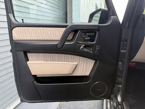 Used 2017 Mercedes-Benz G 550 image 11