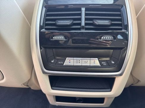 Used 2022 BMW X5 xDrive40i w/ Executive Package image 34
