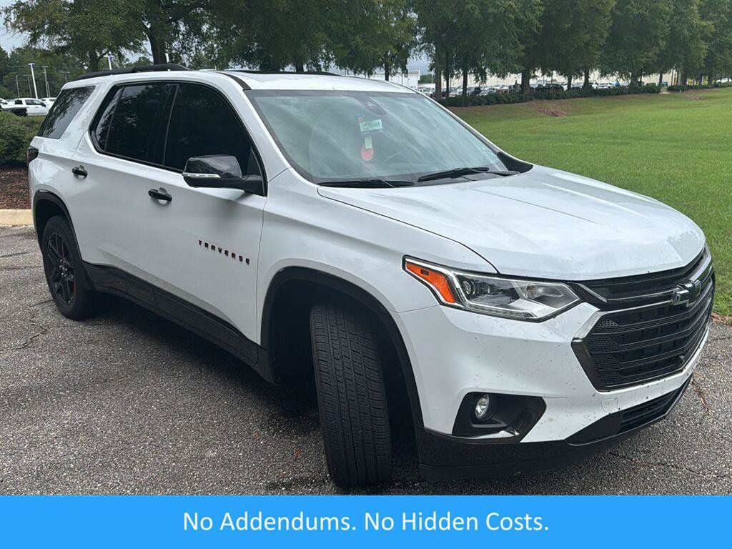 Used 2021 Chevrolet Traverse Premier w/ Redline Edition FWD image 1