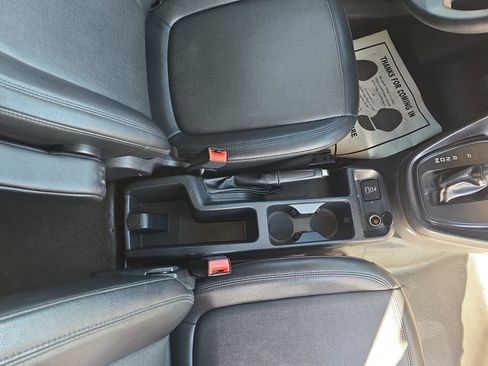 Used 2022 Ford Transit Connect XL image 18