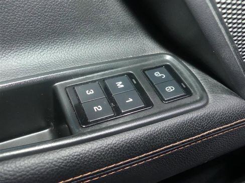 Used 2018 Jaguar XE Prestige AWD/4WD image 20