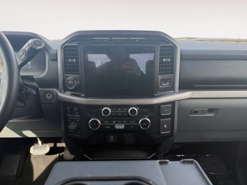 Used 2024 Ford F150 XLT w/ Tow/Haul Package image 7