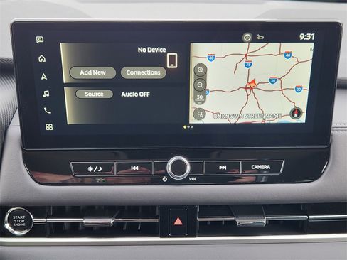 New 2025 Mitsubishi Outlander SE image 12