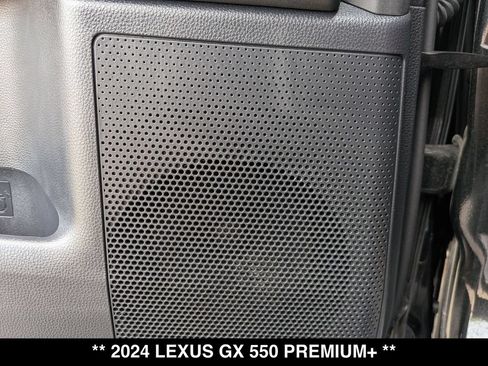 Used 2024 Lexus GX 550 w/ Accessory Package (2T) AWD/4WD image 23