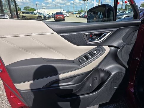 Used 2023 Subaru Forester Limited image 23