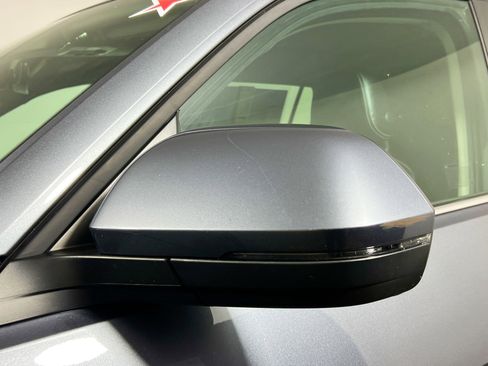 Used 2022 Volkswagen Atlas SEL image 11