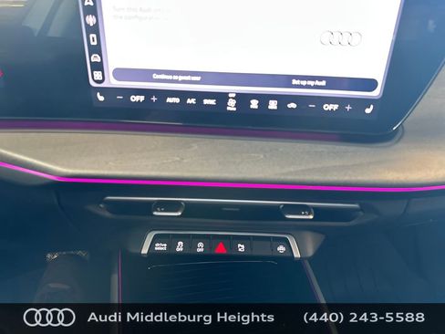 Used 2026 Audi Q3 quattro 2.0T image 19