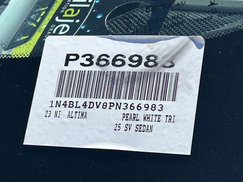 Used 2023 Nissan Altima 2.5 SV image 31