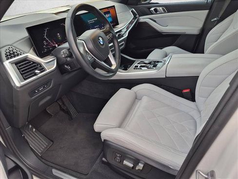 Used 2024 BMW X5 sDrive40i RWD image 13