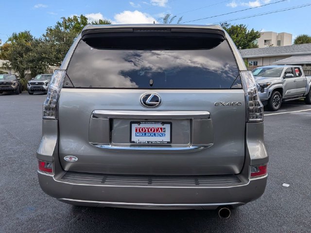 Used 2021 Lexus GX 460 Premium w/ Premium Package AWD/4WD image 4