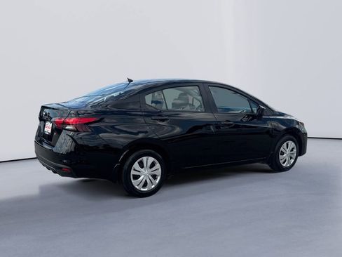 Used 2025 Nissan Versa S w/ Trunk Package image 5