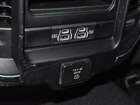 Used 2024 RAM 2500 Laramie image 20