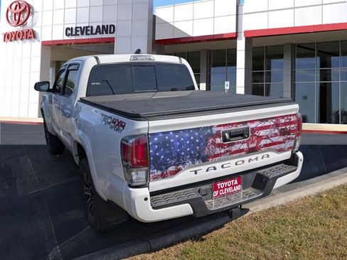 Used 2023 Toyota Tacoma TRD Sport w/ TRD Premium Sport Package AWD/4WD image 5