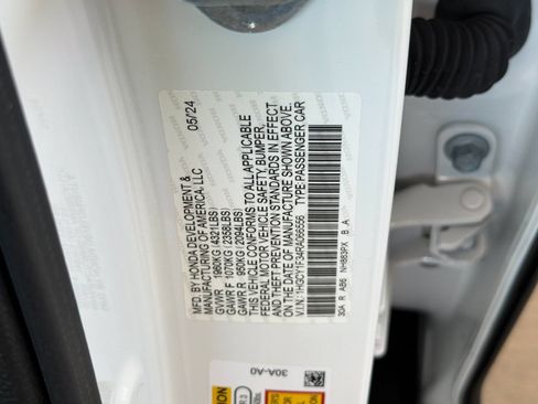Used 2024 Honda Accord EX image 27
