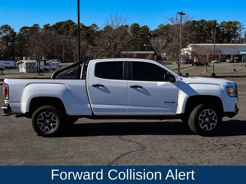 Used 2022 GMC Canyon AT4 w/ Driver Alert Package image 9