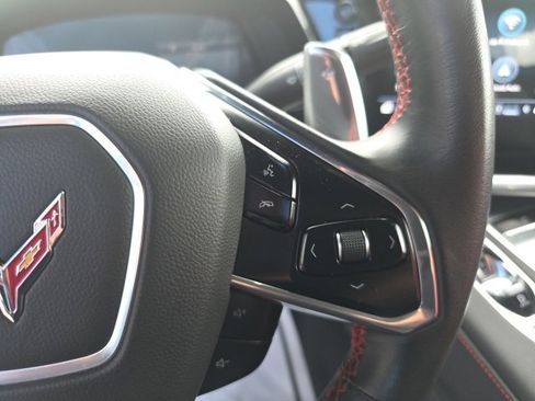 Used 2021 Chevrolet Corvette Stingray Coupe w/ 1LT image 19