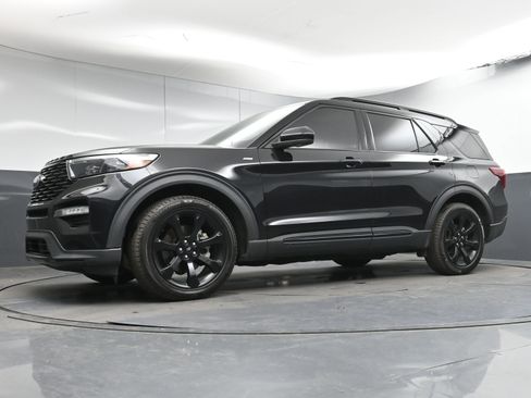 Used 2022 Ford Explorer ST-Line w/ Class IV Trailer Tow Package image 22