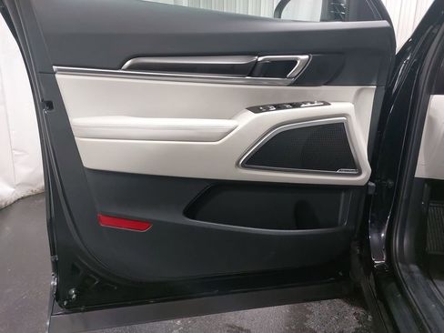 New 2025 Kia Telluride S image 30