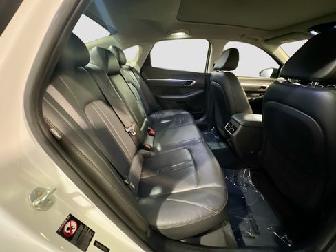 Used 2021 Hyundai Sonata Limited FWD image 21