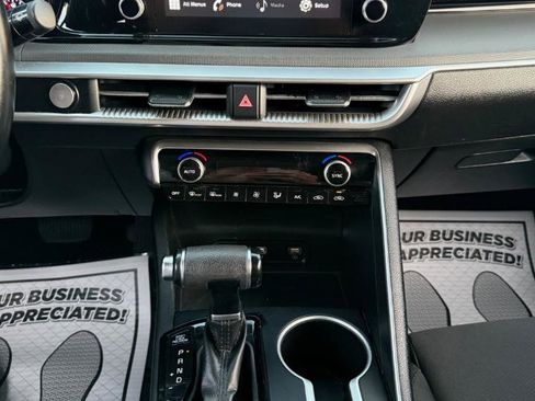 Used 2022 Kia K5 LXS image 17