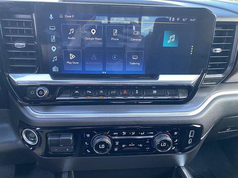 Used 2025 Chevrolet Silverado 1500 High Country AWD/4WD image 65